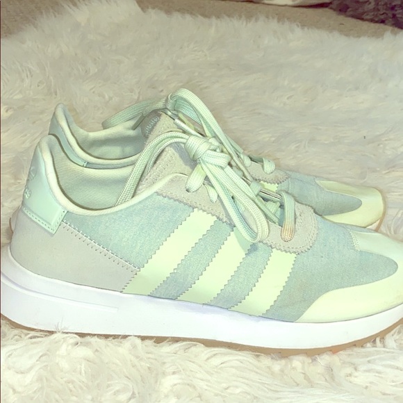 adidas mint green running shoes